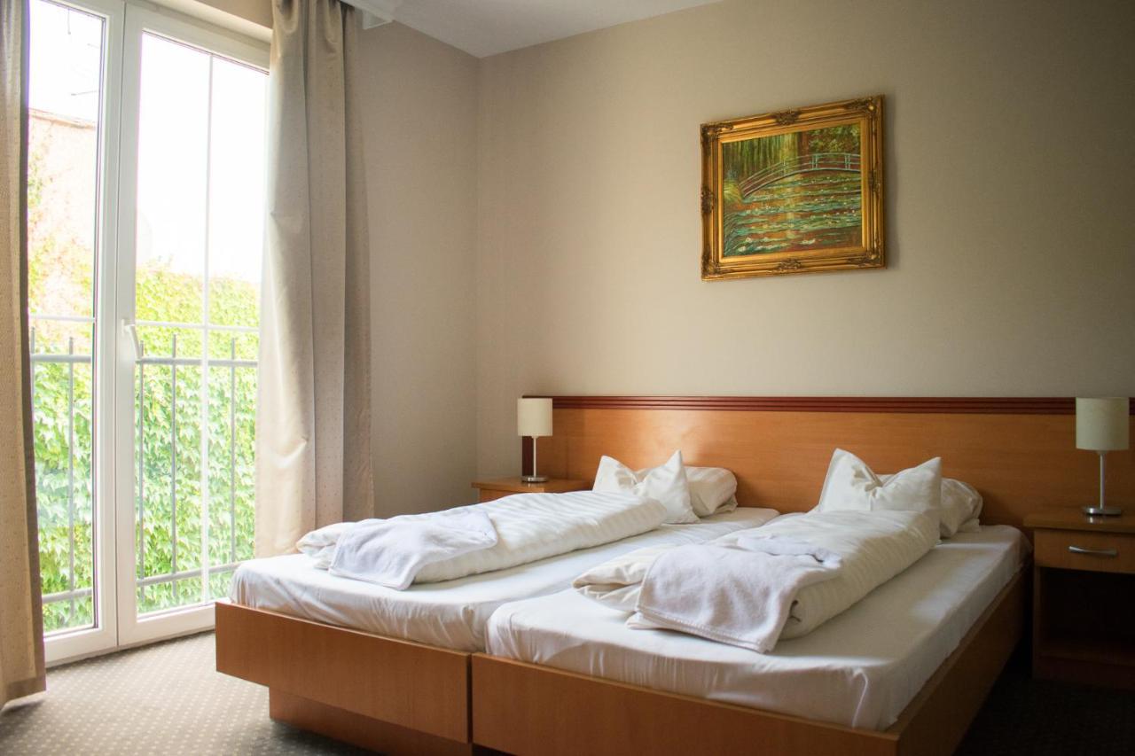 P4W Hotel Residence سزومباثيلي المظهر الخارجي الصورة